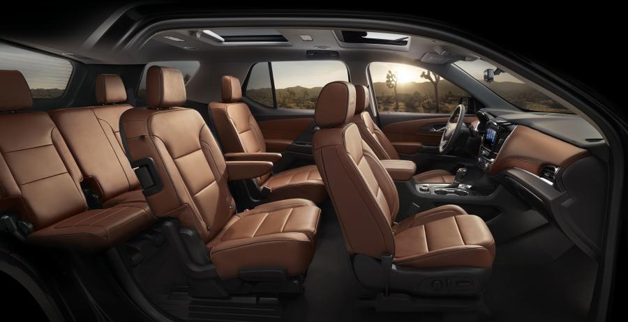 Интерьер Chevrolet Traverse 2017 года  (фото 6 из 61)